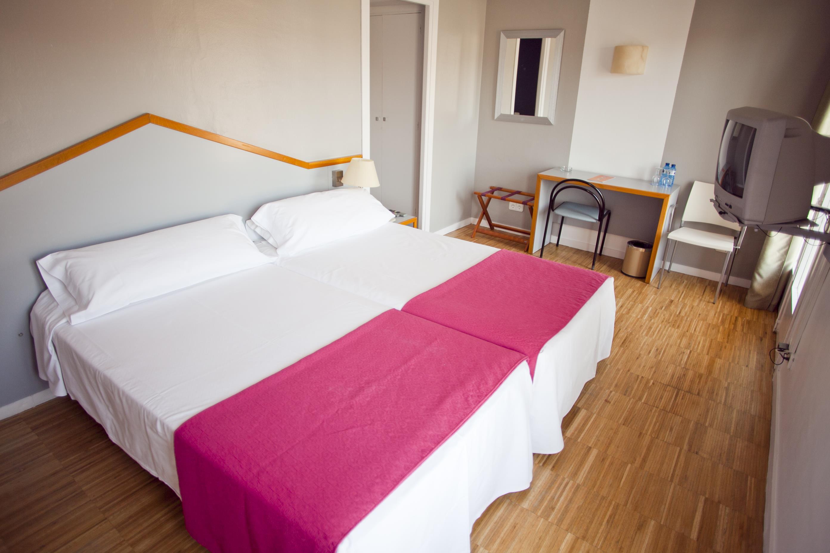 Hotel Subur Сиджес Номер фото