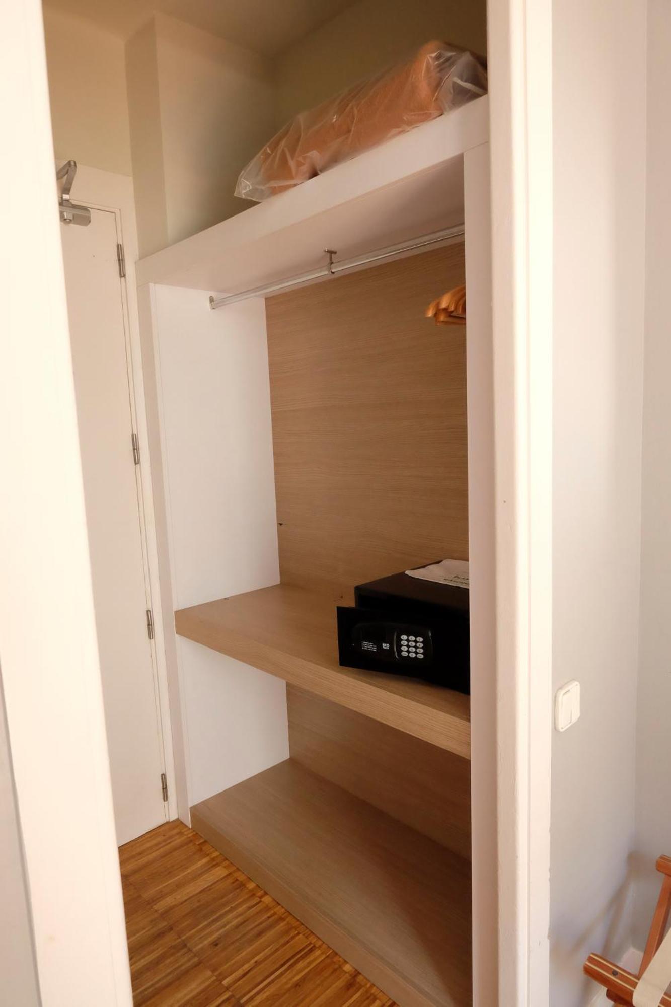 Hotel Subur Сиджес Номер фото